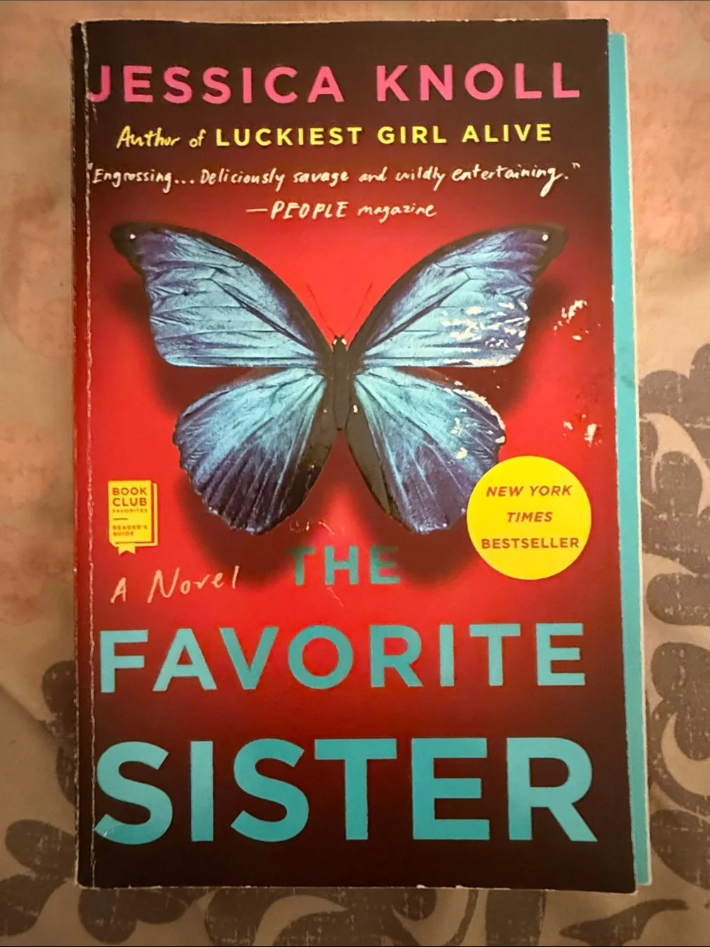 The favorite sister Jessica knoll paperback